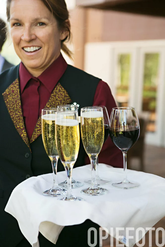 Image of stein eriksen lodge cocktail hour