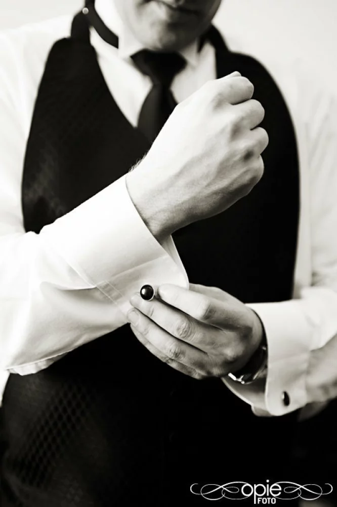 Image of groom getting ready photos