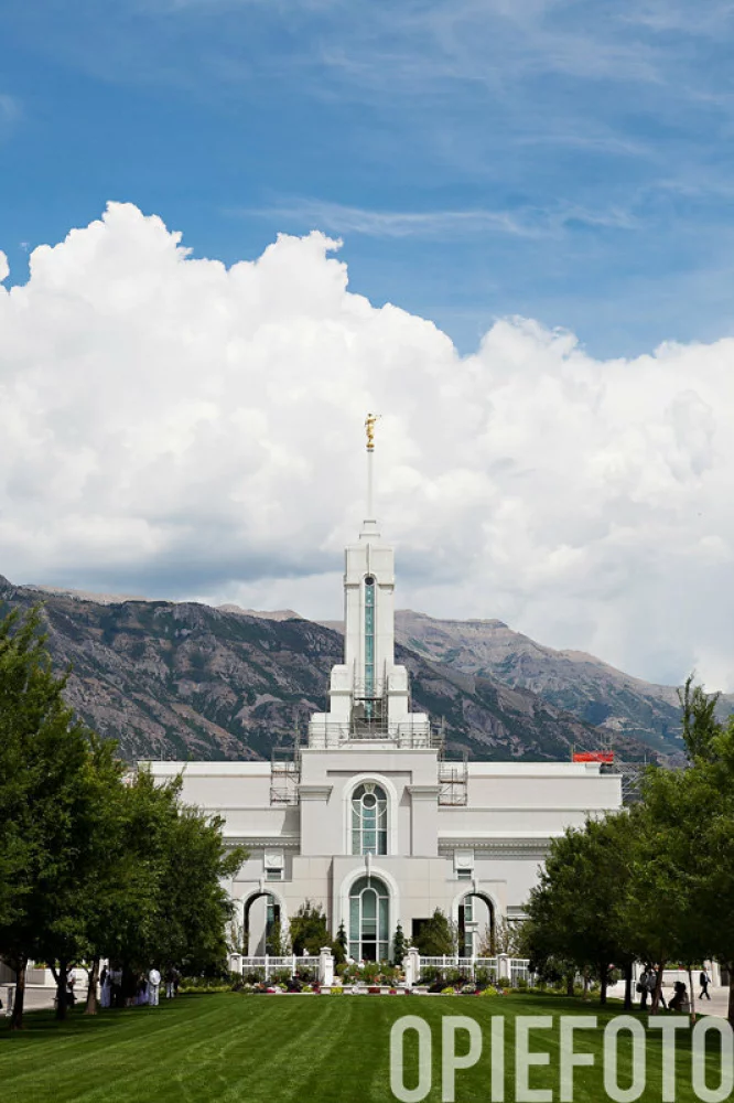 Image of Mount Timpanogos Temple