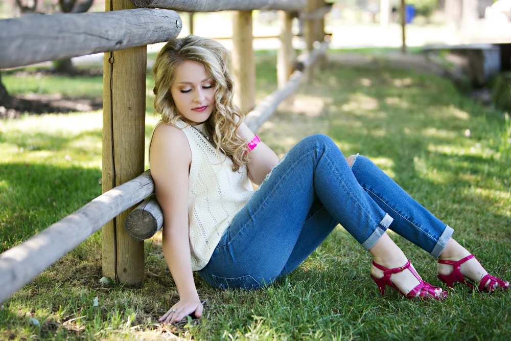 Image of utah high school senior photographer